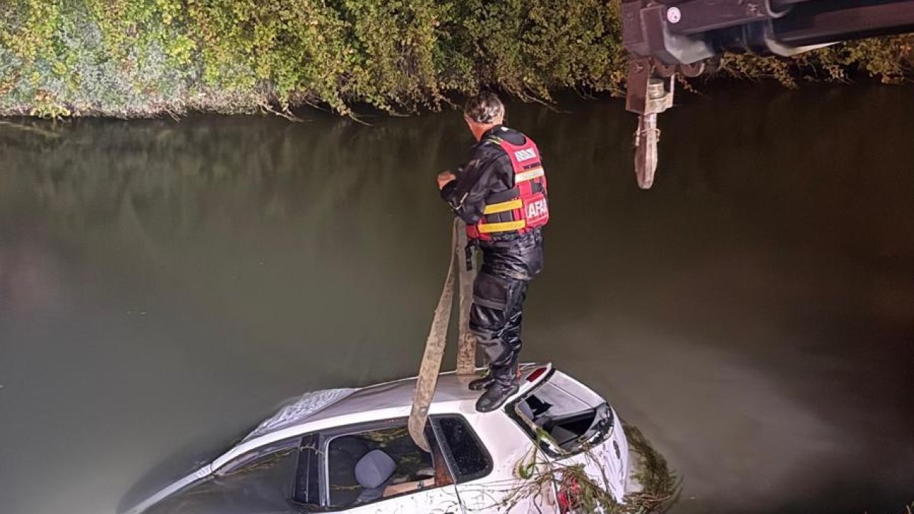 Tokat'ta sulama kanalına devrilen otomobildeki 2 kişi öldü