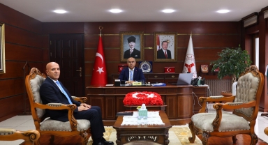 Vali Koç, Yeni Atanan Bölge Müdürlerini Kabul Etti
