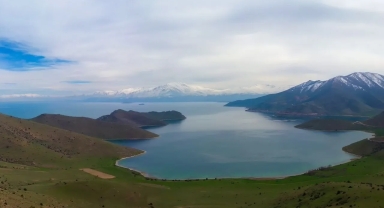 Van Gölü'nün eşsiz güzelliklerinden Deveboynu Yarımadası milli park statüsüyle korunacak