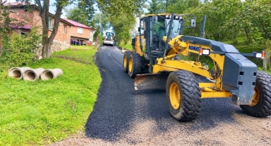 Bulancak’ta İki Köyün Yolu Sıcak Asfaltla Yenilendi