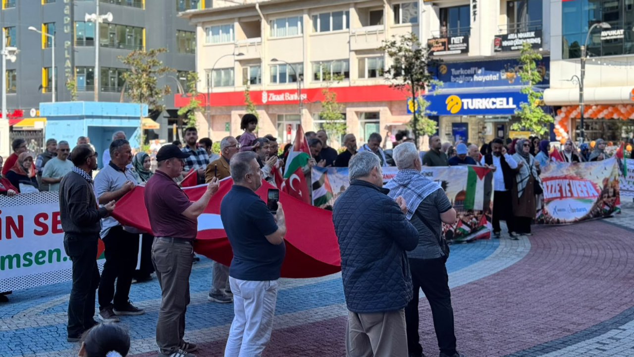 BULANCAK'TAN GAZZE'YE VEFA YÜRÜYÜŞÜ: FİLİSTİN İÇİN TEK YÜREK OLDULAR