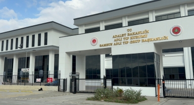 Dedesinin kullandığı aracın çarptığı 2,5 yaşındaki çocuk hayatını kaybetti
