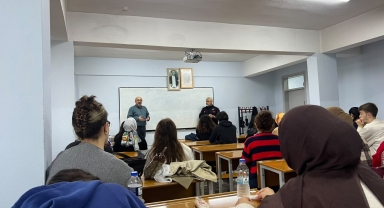 Ekip Yönetimi ve Liderlik Dersinde Saha Tecrübesi Öğrencilerle Buluştu