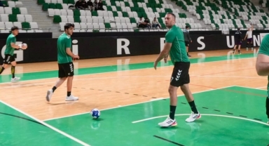 Giresunspor Hentbol, Güneysuspor ile Berabere Kaldı