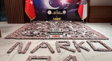 İki otobüste uyuşturucu ele geçirilmesine ilişkin 2 zanlı tutuklandı