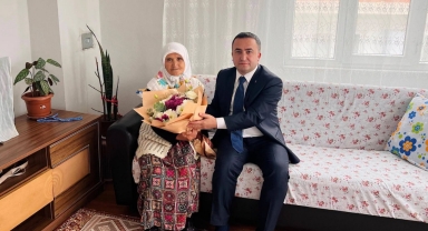 Kaymakam Kavanoz'dan boğulan çocuğun ailesine ziyaret