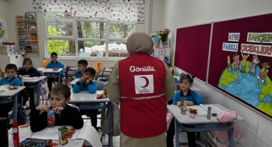 Piraziz’de Öğrencilere Kızılay Bilinci Aşılandı