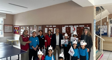 Piraziz’de Öğrencilere Kızılay Ve Gönüllülük Anlatıldı