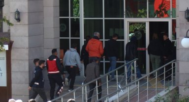 Sinop'ta elektrik direği devrilmesi sonucu 1 işçinin öldüğü olaya ilişkin 4 zanlı tutuklandı