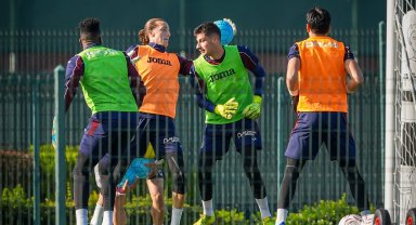 Trabzonspor'da Beşiktaş maçının hazırlıkları sürüyor