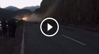 Heyelan Anı Kameralara Böyle Yansıdı!  