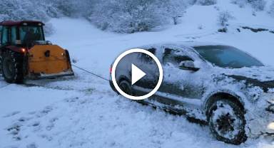 Kar çilesini eğlenceye dönüştürdüler