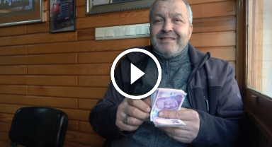Oğlu 100 lirayı 100 bin lira anlayınca olanlar oldu