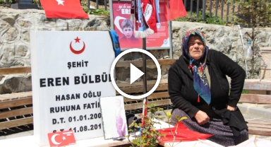 Anneler Günü'nde herkes annesini hatırlarken o oğlunu özlüyor