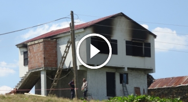 Yayla evinde kundaklama: 3 kişi yanarak can verdi