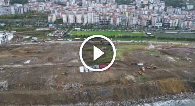 Deniz kenarında yapılan zorlu Off-Road yarışları nefesleri kesti   