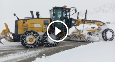  Karadeniz'de karla mücadele çalışmaları devam ediyor
