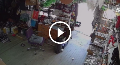 Rize'de meydana gelen deprem kameraya böyle yansıdı 