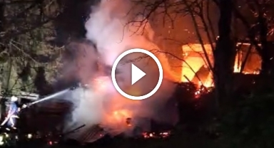 Giresun'da bir evde tüp patladı: Bir kişi son anda kurtuldu, ev yandı