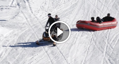Rize'nin derelerindeki rafting şimdi kar üzerinde yaylalarda yapılıyor