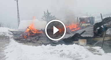 Ordu'da evde çıkan yangın iş makineleri ile kar atılmasıyla söndürüldü