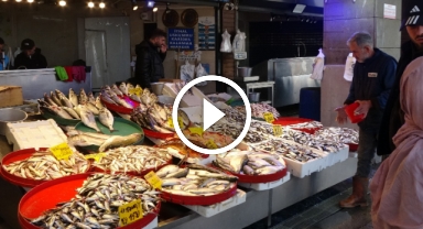 Balık tezgahları artık onlara emanet