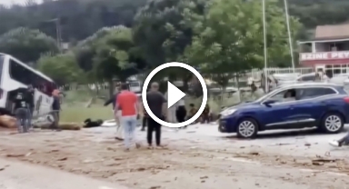 Çanakkale'de 8 kişinin hayatını kaybettiği feci kaza anı kamerada