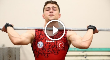 Giresunlu Milli Halterci Muammer Kurt'un Hedefi Madrid'den Altın Madalyayla Dönmek