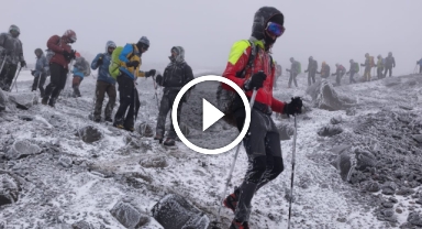 O dağda temmuz soğuğu: Zirvede eksi 35 derece