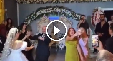 Rumen Şarkıcı Otilia Giresun'da Bir Düğünde Sahne Aldı: O Anlar Viral Oldu