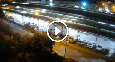 Sındırgı'da meydana gelen 4.8 büyüklüğündeki deprem kamerada