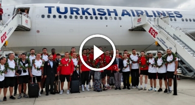 Avrupa ikincisi A Milli Erkek Basketbol Takımı, Türkiye'ye döndü