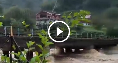 Giresun'da Felaketin Eşiğinden Dönüldü: 4 İlçeyi Vuran Sağanak Yağış Korkuttu!