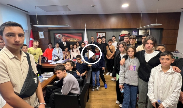 Pirazizli Öğrenciler TBMM'de! Milletvekili Elmas'tan Anlamlı Mesaj